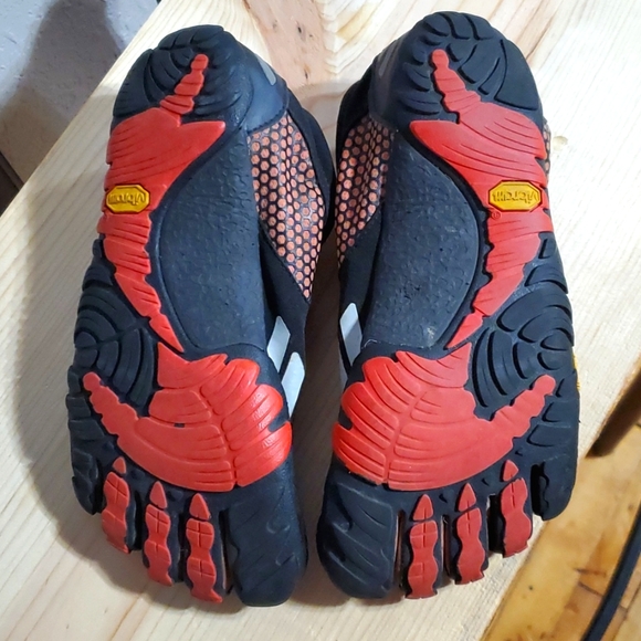 Vibram Shoes Vibram Athletic Shoes Poshmark